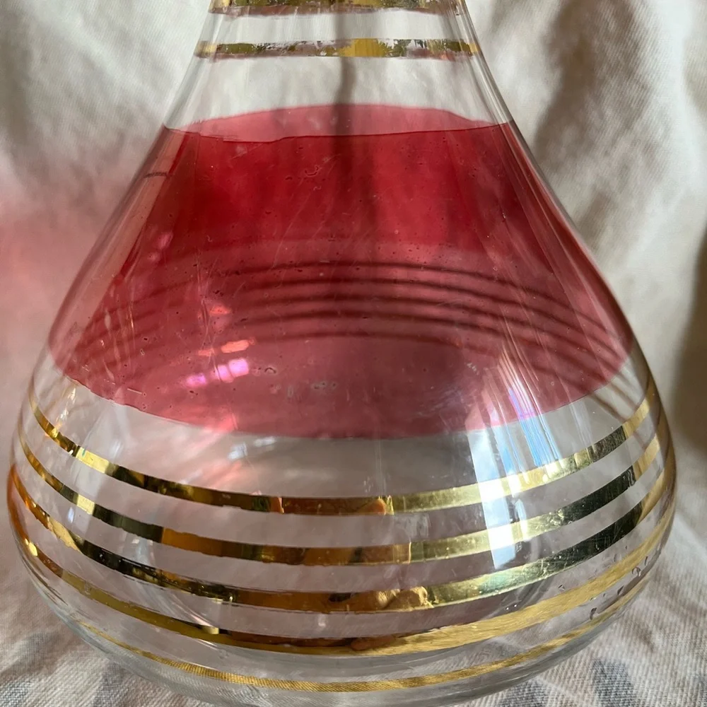 MCM decanter and small glass or bud vase. Beautiful gold and pink.  Compliment - Picture 4 of 10